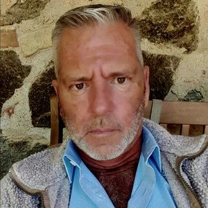 Meet your Posher, Robert